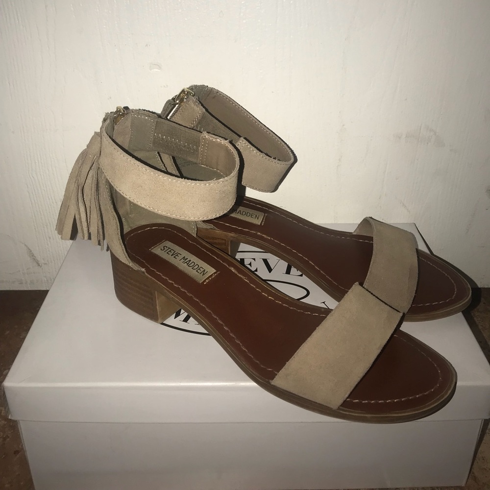 Steve Madden Nude Heeled Snadals